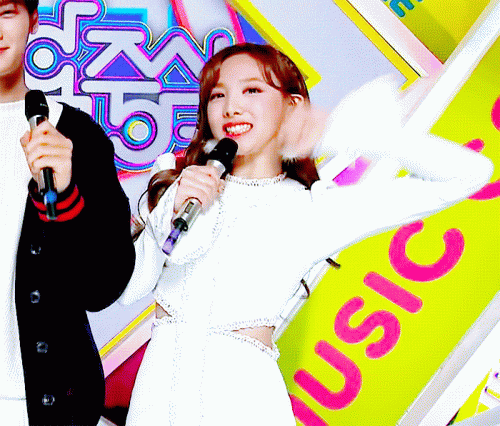 171216--MC----2.gif