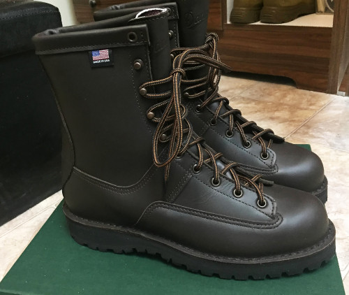 Danner: Hood Winter Light 8" Brown Insulated 200G Waterproof GORE-TEX Boots
