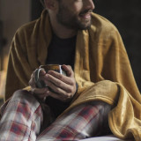 HHBLANKET-LIFESTYLE-4