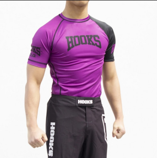 If you are searching for the best BJJ rash guards available in the market, look no further. Hooks Jiujitsu could be the premier seller of Jiu Jitsu rash guards in Australia. Our rashguards for sale can keep you safe from scrapes and skin burns. Our BJJ rashguard can protect you against rashes brought on by abrasions and sunburn from extended sun exposure. Our long and short sleeve rash guards are ranked, IBJJF-approved, and engineered for grappling. Our BJJ rash guards are typically hand-selected, offering you the best designs and styles from the best brands in the industry. All of our rash guards are manufactured from moisture-wicking materials to keep you dry for matches and long training sessions. Our Jiu Jitsu rashguards feature good quality fabric and cutting-edge designs. A BJJ rashguard might be worn through your Jiu Jitsu Gi during Gi training or on your No-Gi grappling sessions. BJJ rashguards are produced from a particularly high quality polyester fiber fabric that provides great protection. Buy a breathable and moisture-wicking rashguard shirt online. For more info, visit https://hooksbrand.com/collections/rashguards