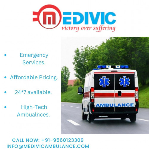 Medivic-Ambulance-Service-in-Vasant-Vihar-Delhi-Experienced-Medical-Personnel.jpg