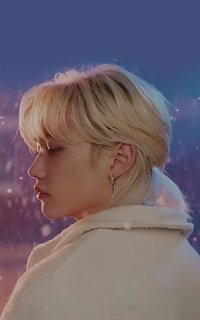 desktop-wallpaper-felix-winter-falls-straykids-thumbnail.jpg