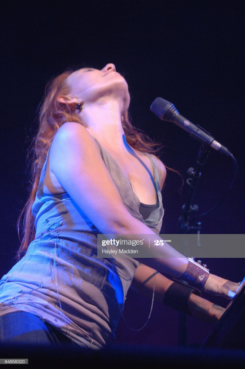 UNITED KINGDOM - JUNE 26:  GLASTONBURY FESTIVAL  Photo of Tori AMOS  (Photo by Hayley Madden/Redfern