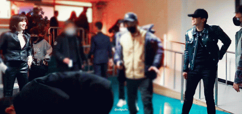 https://youtu.be/HKyeNt37dW8
[메이킹] 공주님안기
#나애교 #심수련 #로건리