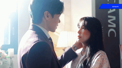 https://youtu.be/F1CKK1J-0-g
[메이킹] ★키스씬비하인드★
#심수련 #로건리 #펜트하우스 시즌2