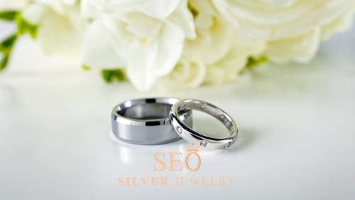 rings_couple_wedding_silver_flowers_80327_1920x1080.jpg